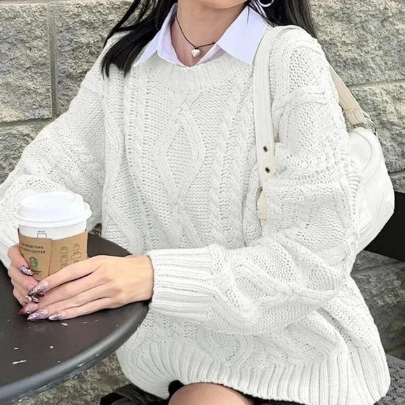White Casual Women's Deep Round Neck Cable Knit Loose Pullover Sweater - Picture 5 of 7